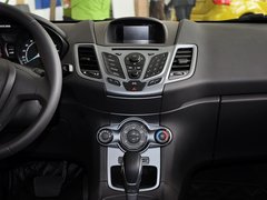 2013款 两厢 1.5L DCT 品尚型