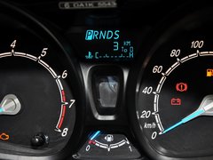 2013款 两厢 1.5L DCT 品尚型
