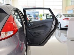 2013款 两厢 1.5L DCT 品尚型