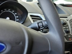 2013款 两厢 1.5L DCT 品尚型
