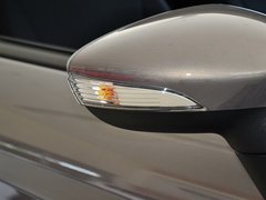 2013款 两厢 1.5L DCT 品尚型