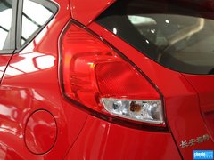2013款 两厢 1.5L DCT 品尚型