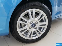 2013款 两厢 1.5L DCT 品尚型