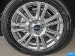 2013款 两厢 1.5L DCT 品尚型