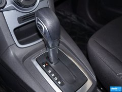 2013款 两厢 1.5L DCT 品尚型