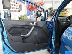 2013款 两厢 1.5L DCT 品尚型
