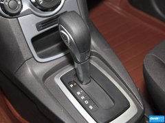 2013款 两厢 1.5L DCT 品尚型