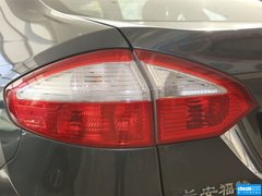 2013款 两厢 1.5L DCT 品尚型