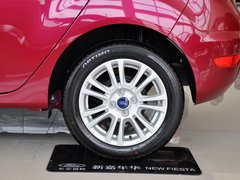 2013款 两厢 1.5L DCT 时尚型