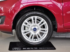 2013款 两厢 1.5L DCT 时尚型
