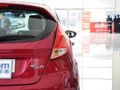 2013款 两厢 1.5L DCT 时尚型