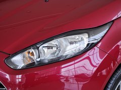 2013款 两厢 1.5L DCT 时尚型