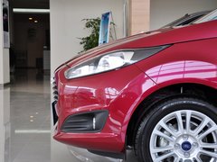 2013款 两厢 1.5L DCT 时尚型