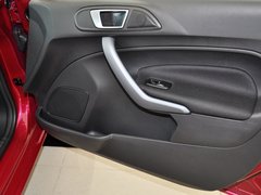 2013款 两厢 1.5L DCT 时尚型