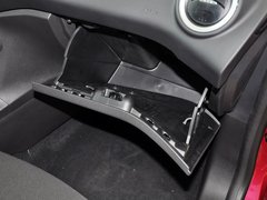 2013款 两厢 1.5L DCT 时尚型