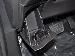 2013款 两厢 1.5L DCT 时尚型