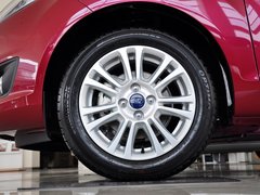 2013款 两厢 1.5L DCT 时尚型