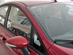 2013款 两厢 1.5L DCT 时尚型