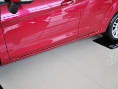 2013款 两厢 1.5L DCT 时尚型