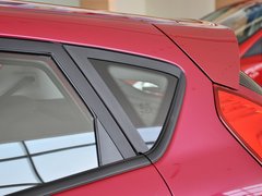 2013款 两厢 1.5L DCT 时尚型
