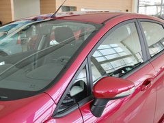 2013款 两厢 1.5L DCT 时尚型