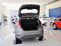 2013款 两厢 1.5L DCT 时尚型