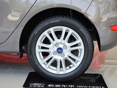 2013款 两厢 1.5L DCT 时尚型