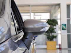 2013款 两厢 1.5L DCT 时尚型