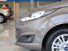 2013款 两厢 1.5L DCT 时尚型