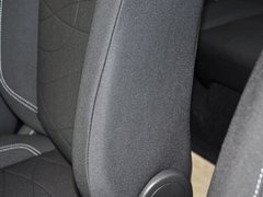 2013款 两厢 1.5L DCT 时尚型