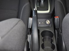 2013款 两厢 1.5L DCT 时尚型