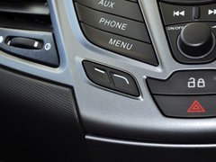 2013款 两厢 1.5L DCT 时尚型