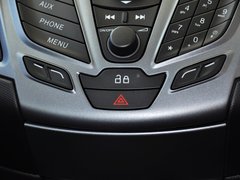 2013款 两厢 1.5L DCT 时尚型