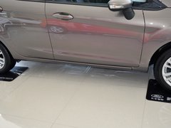 2013款 两厢 1.5L DCT 时尚型