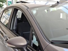 2013款 两厢 1.5L DCT 时尚型