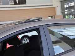 2013款 两厢 1.5L DCT 时尚型