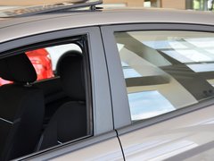 2013款 两厢 1.5L DCT 时尚型