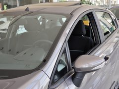 2013款 两厢 1.5L DCT 时尚型