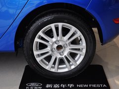 2013款 两厢 1.5L DCT 时尚型