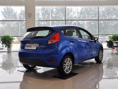 2013款 两厢 1.5L DCT 时尚型