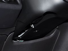2013款 两厢 1.5L DCT 时尚型