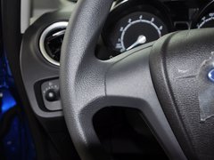 2013款 两厢 1.5L DCT 时尚型