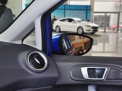 2013款 两厢 1.5L DCT 时尚型