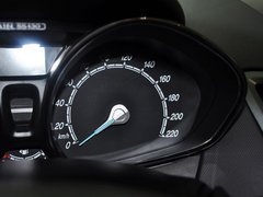 2013款 两厢 1.5L DCT 时尚型