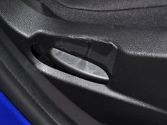 2013款 两厢 1.5L DCT 时尚型