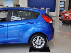 2013款 两厢 1.5L DCT 时尚型