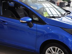 2013款 两厢 1.5L DCT 时尚型