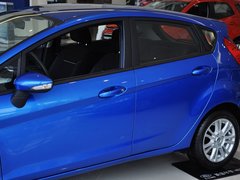 2013款 两厢 1.5L DCT 时尚型
