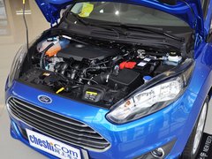 2013款 两厢 1.5L DCT 时尚型