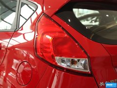 2013款 两厢 1.5L DCT 时尚型